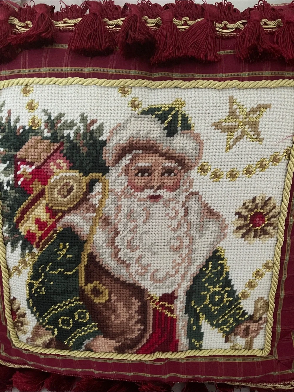 Holiday Santa Tassel Throw Pillow - Red